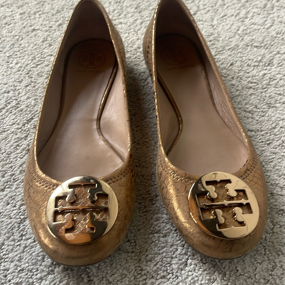 Tory Burch Gold Snakeskin Flats 9.5